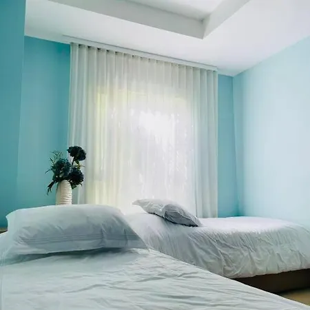 Modern Comfort - Spacious 2br In Walled Apartamento