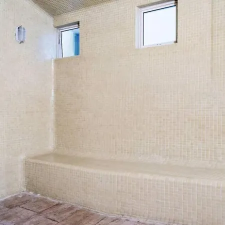 Modern Comfort - Spacious 2br In Walled Apartamento *