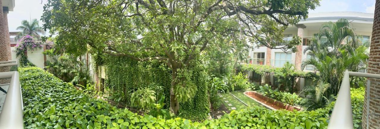 Apartamento Modern Comfort - Spacious 2br In Walled