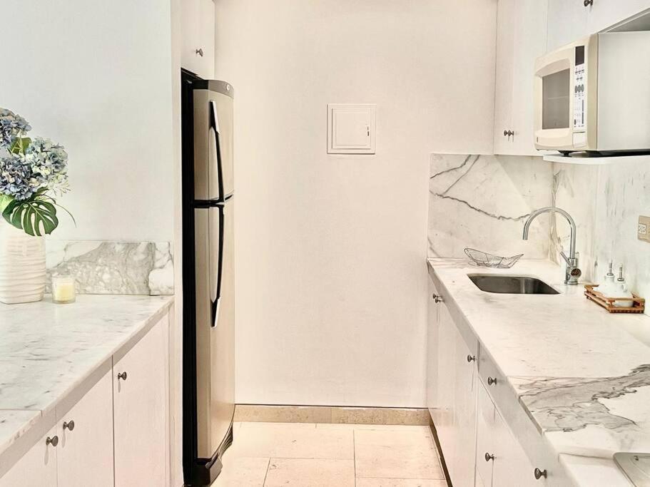 Modern Comfort - Spacious 2br In Walled * Cartagena