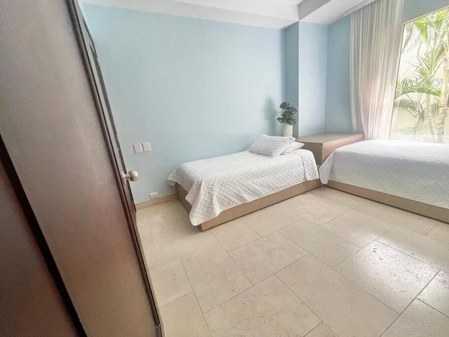 Modern Comfort - Spacious 2br In Walled Apartment Cartagena