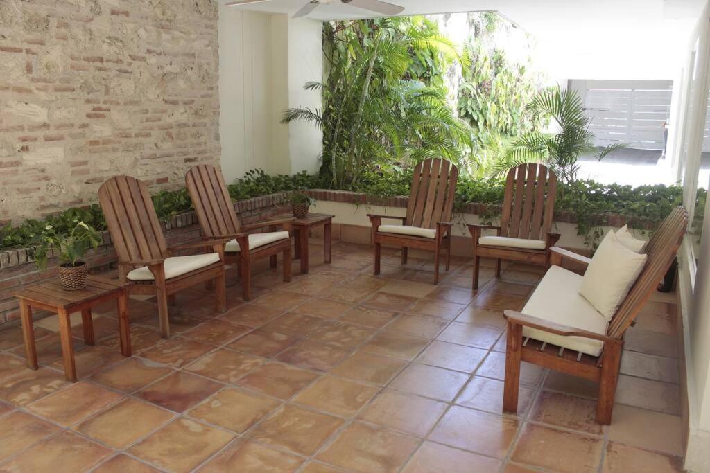 Modern Comfort - Spacious 2br In Walled Cartagena