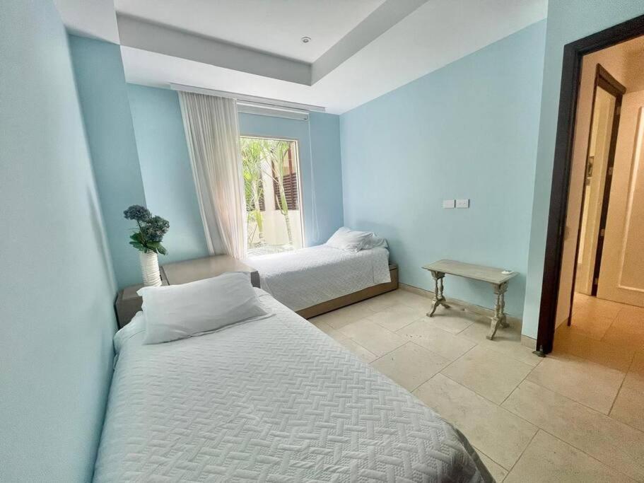 Modern Comfort - Spacious 2br In Walled *